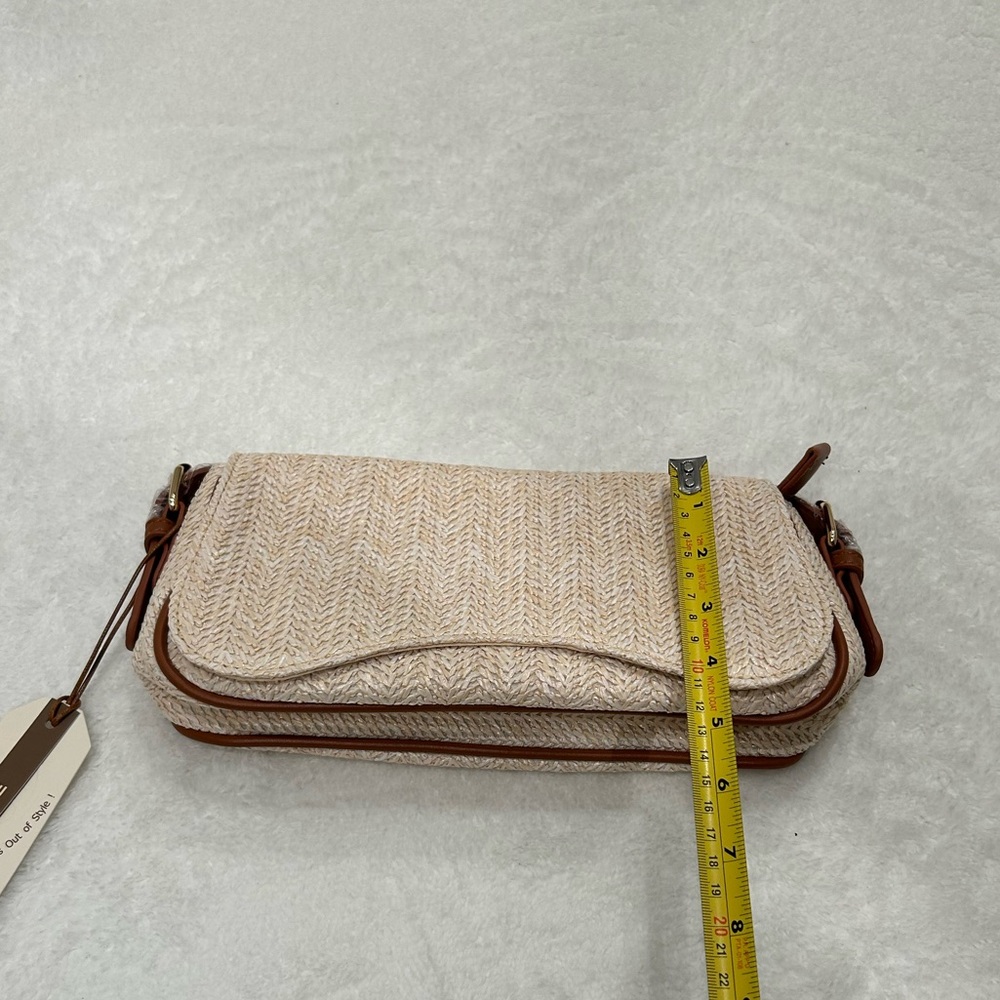 *New* Shoulder Bag Purse/Trendy Underarm Crescent - Brown and Raffia Woven - Picture 15 of 16